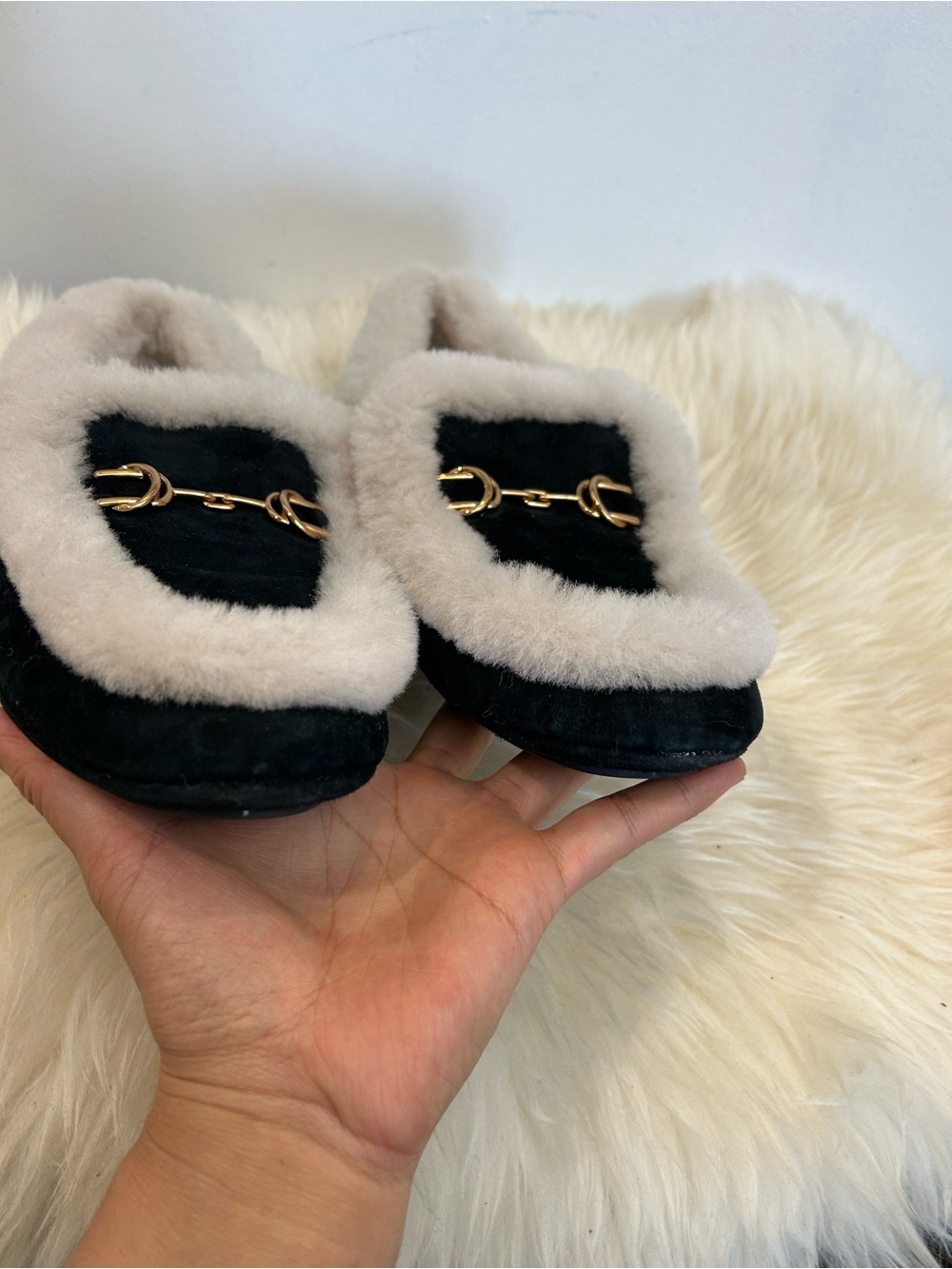 Stuart Weitzman Black Suede Loafers with Cream Shearling Trim and Gold Hardware - Picture 2 of 7